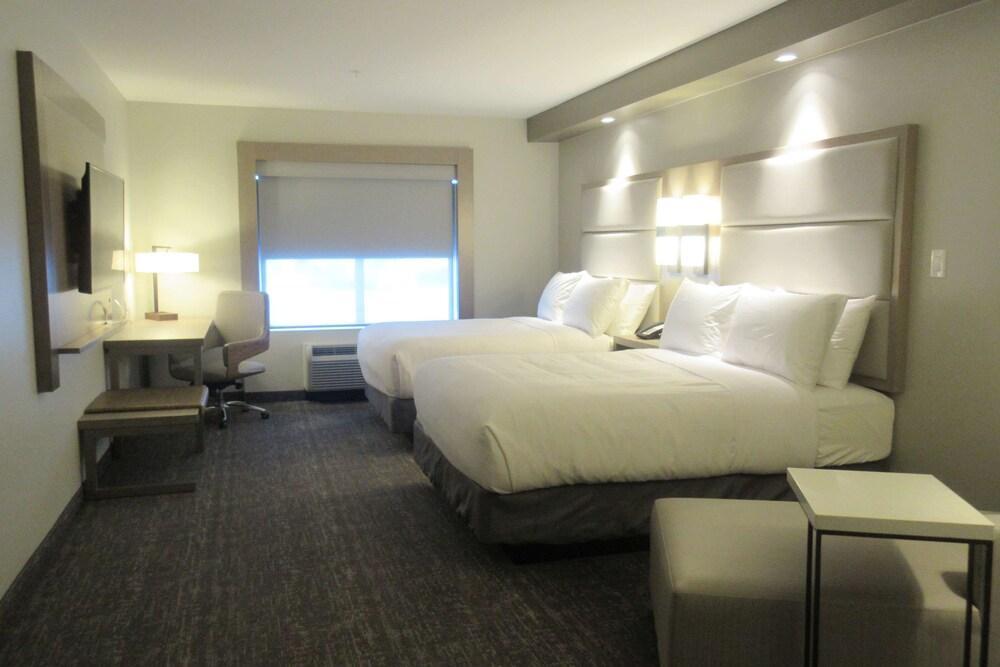 Best Western Premier Prince Albert Exterior photo