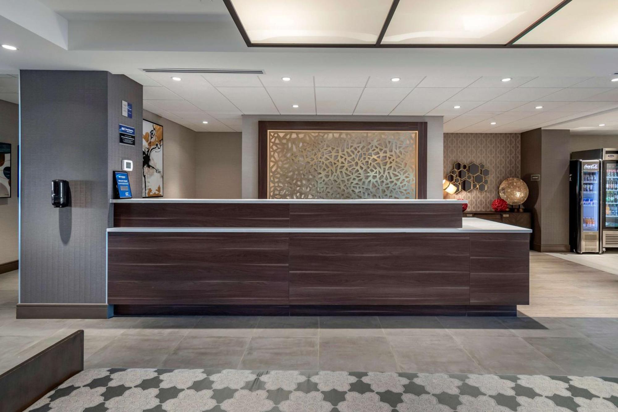 Best Western Premier Prince Albert Exterior photo