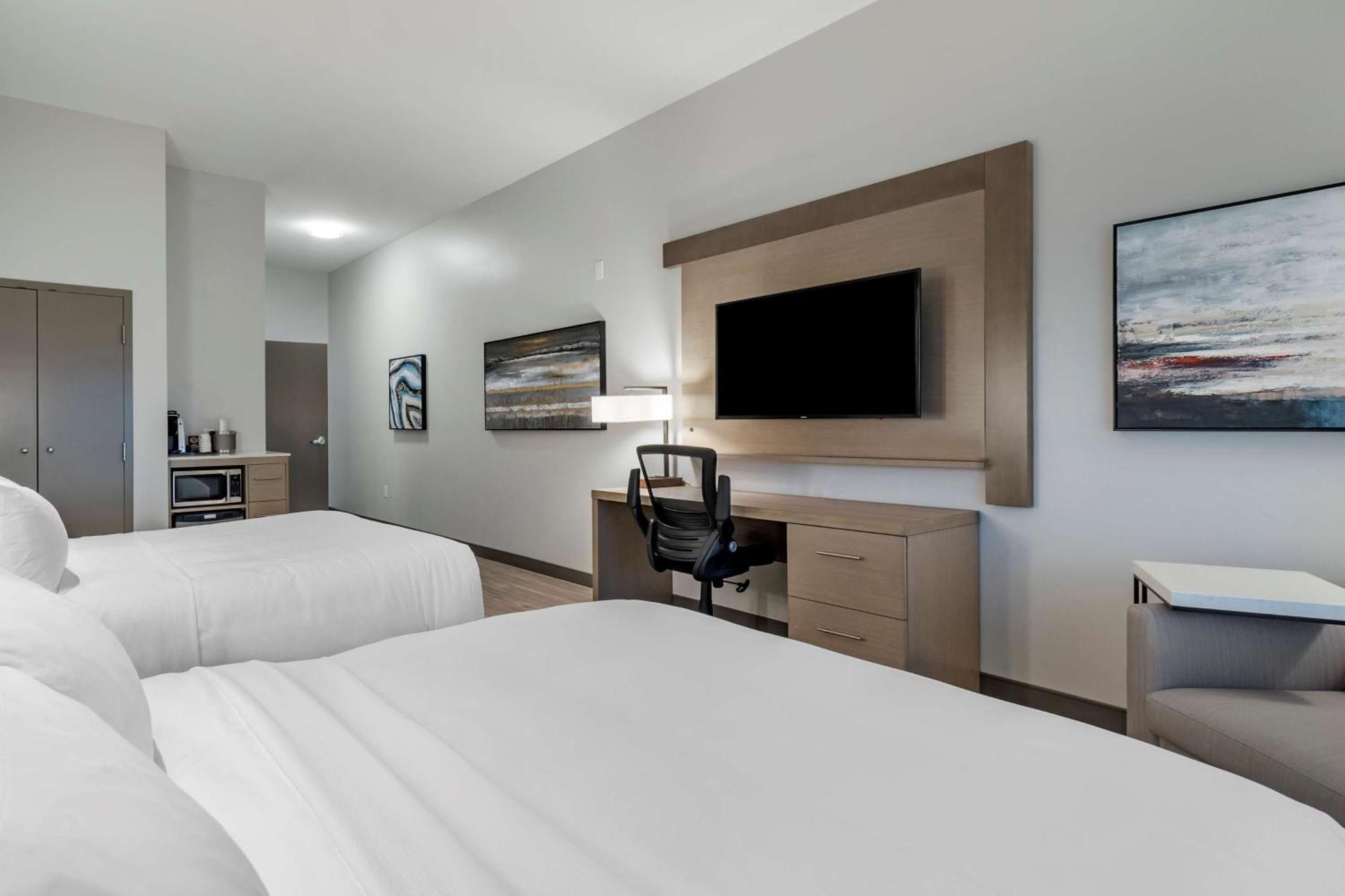 Best Western Premier Prince Albert Exterior photo