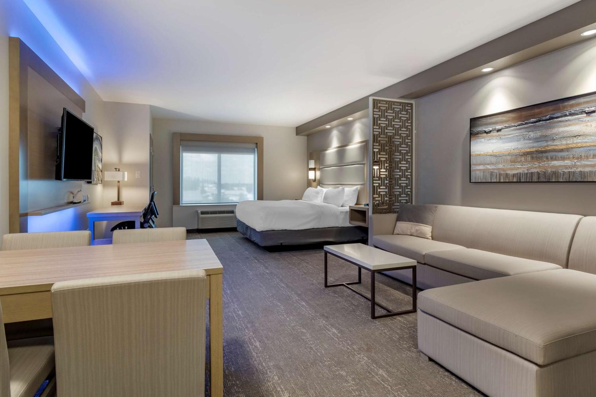 Best Western Premier Prince Albert Exterior photo